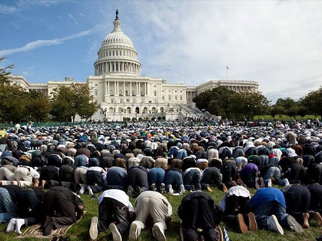 Muslim-immigration-migration-United-States-AP-640x480.jpg